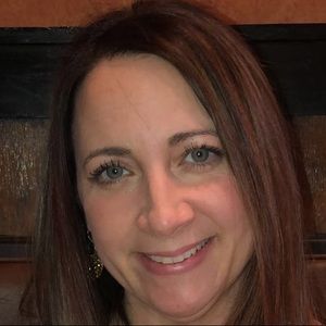 Meet your Posher, Brenna